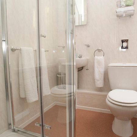 בלקפול Valentine Lodge Over 21 Adult Couples Only מראה חיצוני תמונה